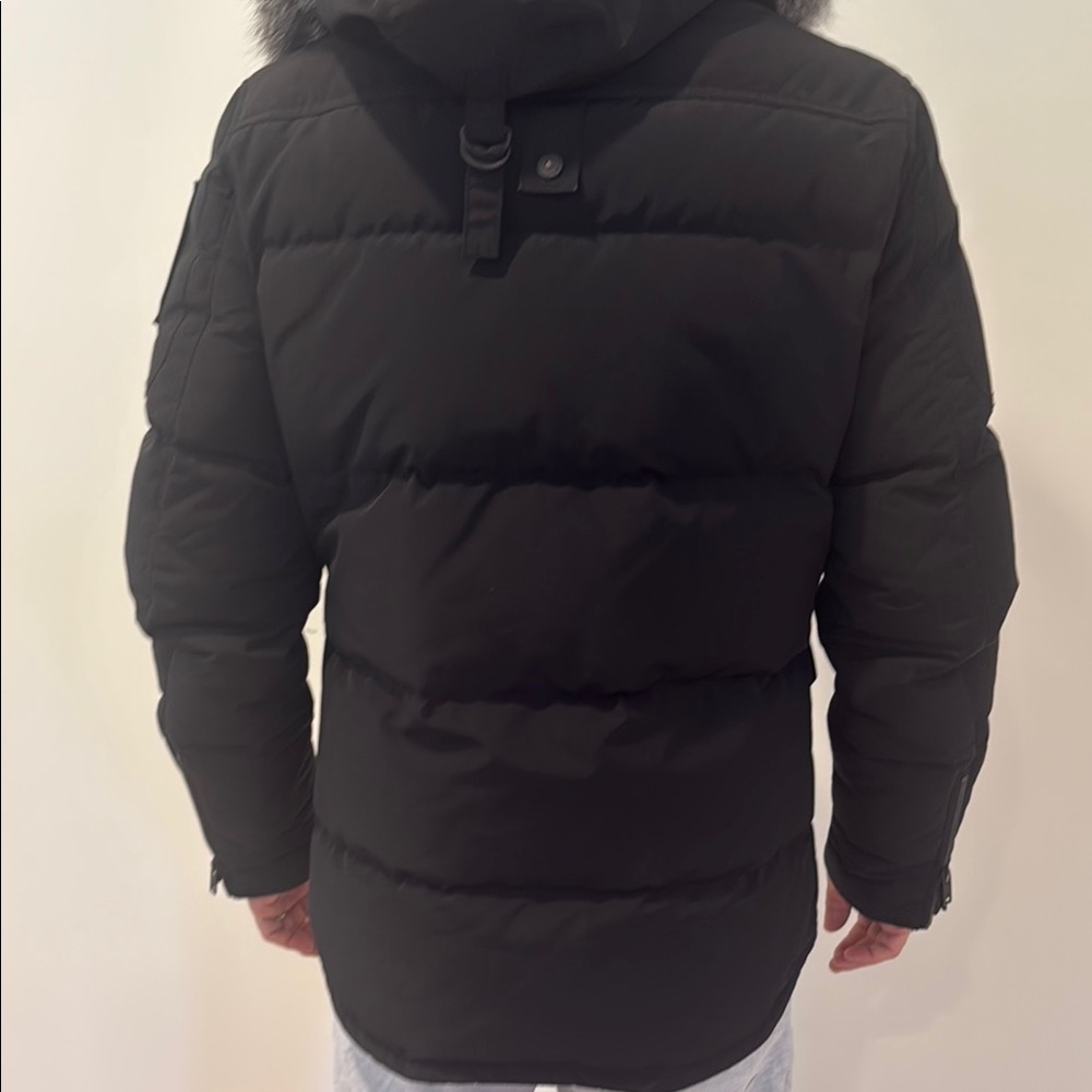 Men's Moose Knuckles Post Dufferin Fox Fur-Trimmed Jacket - Picture 4 of 9
